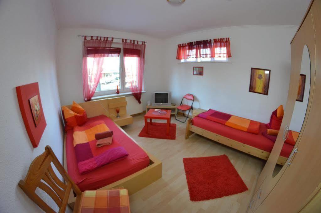 Arkadia Pension Norderstedt Extérieur photo